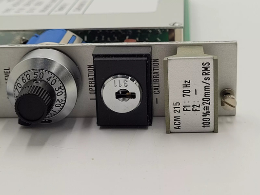 ACM215 204-215-000-101 ক্যালিব্রেটর মডিউল ইন স্টক কম্পন মনিটরিং সিস্টেম মডিউল