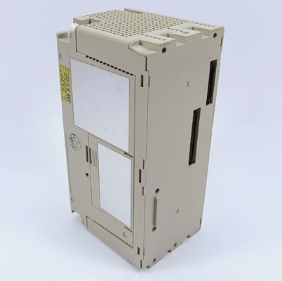 07ZE61 GJV3074321R302 ABB সেন্ট্রাল ইউনিট 2 18 I / O স্লট সহ সাব্র্যাকস