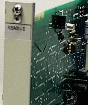 70BA01C-S HESG447260 R2 ABB Servo Controller Bus End Module