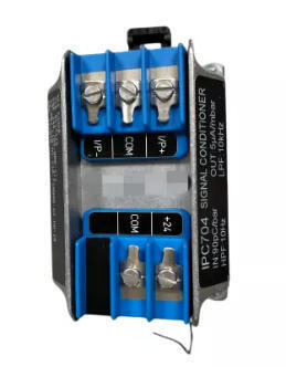 IPC704 244-704-000-042 A1-B03-C100-D100-E5-F2000-G0-H0-I0 লেয়ার হাউজিং কম্পন গতি পরিমাপ জন্য Piezoelectric চার্জ সংকেত কন্ডিশনার