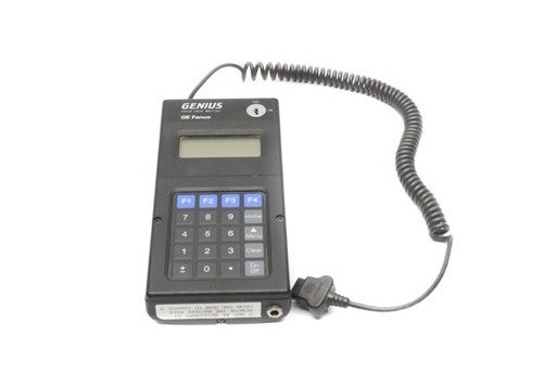 IC660HHM501 GE Fanuc GE হ্যান্ডহেল্ড মনিটর হ্যান্ড অপারেটর জেনারেল ইলেকট্রিক