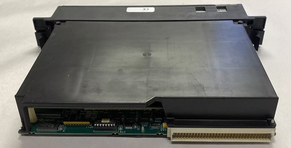 IC697CPM915 GE 32 MHz 32-বিট ফ্লোটিং পয়েন্ট সেন্ট্রাল প্রসেসর ইউনিট 1 এমবাইট মেমরি