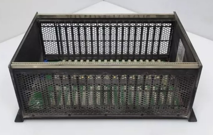 IC698CHS017 GE PACSystems RX7i Racks 17 স্লট ফ্রন্ট এবং রিয়ার মাউন্ট সিপিইউ এবং I/O কনফিগারেশন